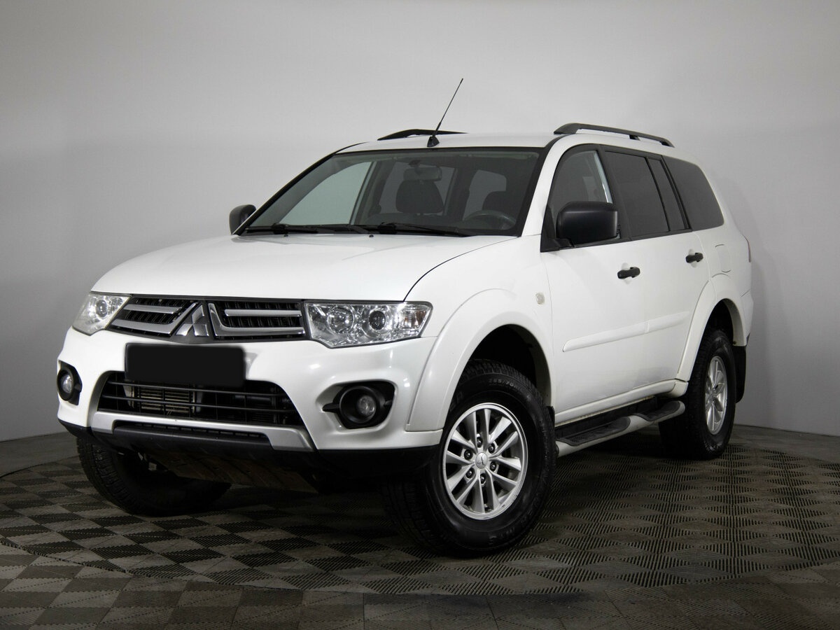 Mitsubishi Pajero Sport б/у, 2014, Механическая. Фото: #0