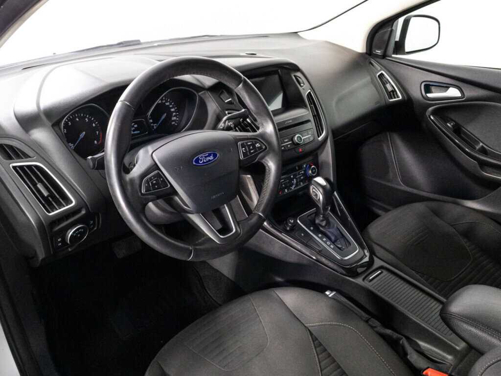 Ford Focus б/у, 2017, Автоматическая. Фото: #10