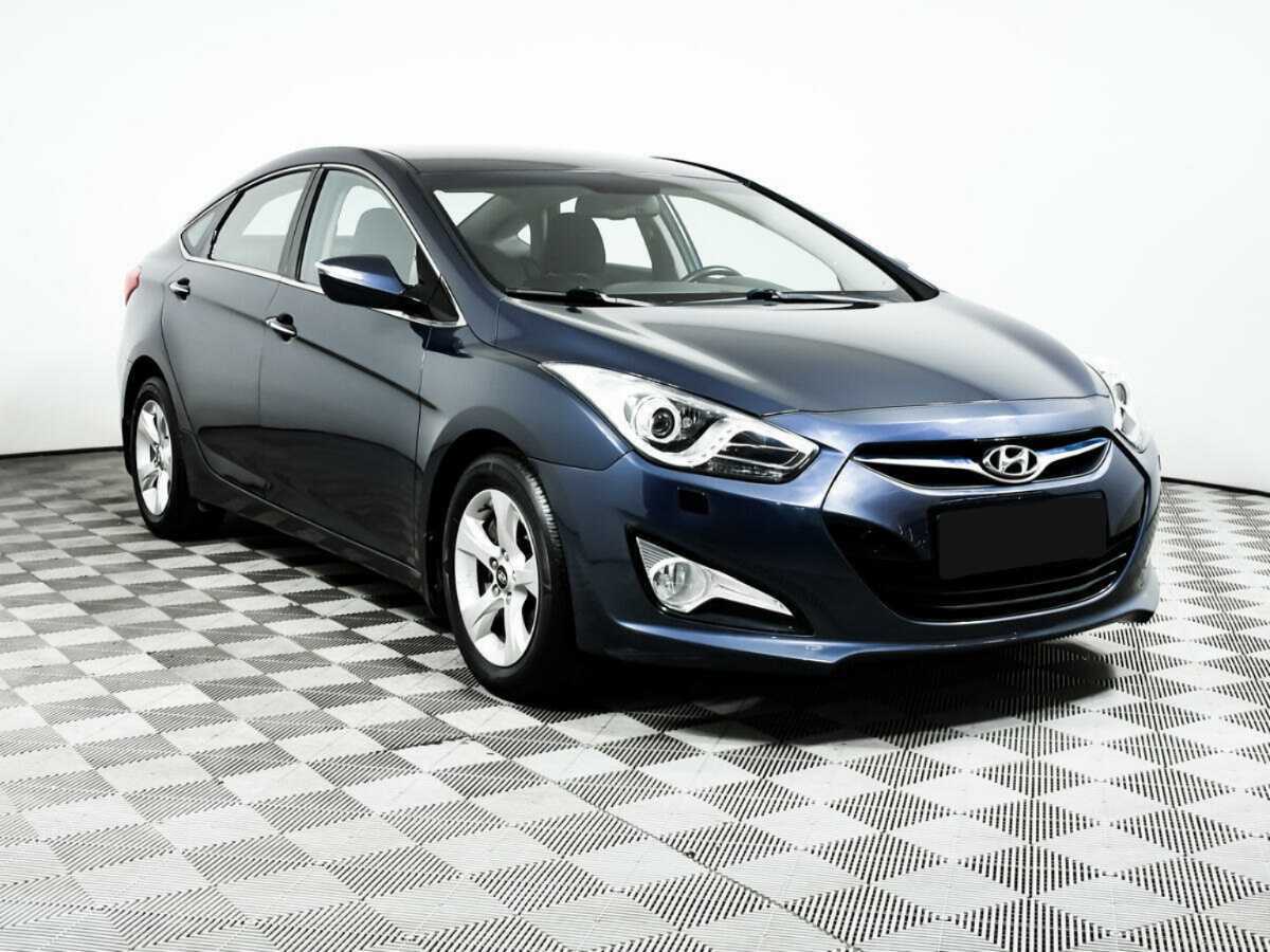 Hyundai i40 б/у, 2013, Автоматическая. Фото: #2