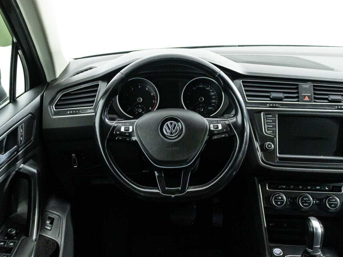 Volkswagen Tiguan б/у, 2017, Роботизированная. Фото: #19