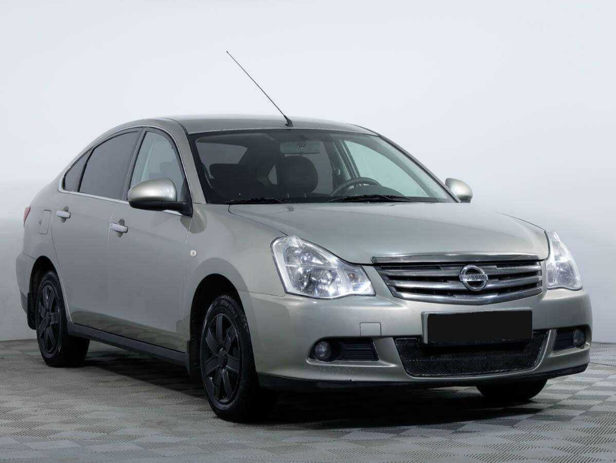 Nissan Almera б/у, 2017, Механическая. Фото: #1