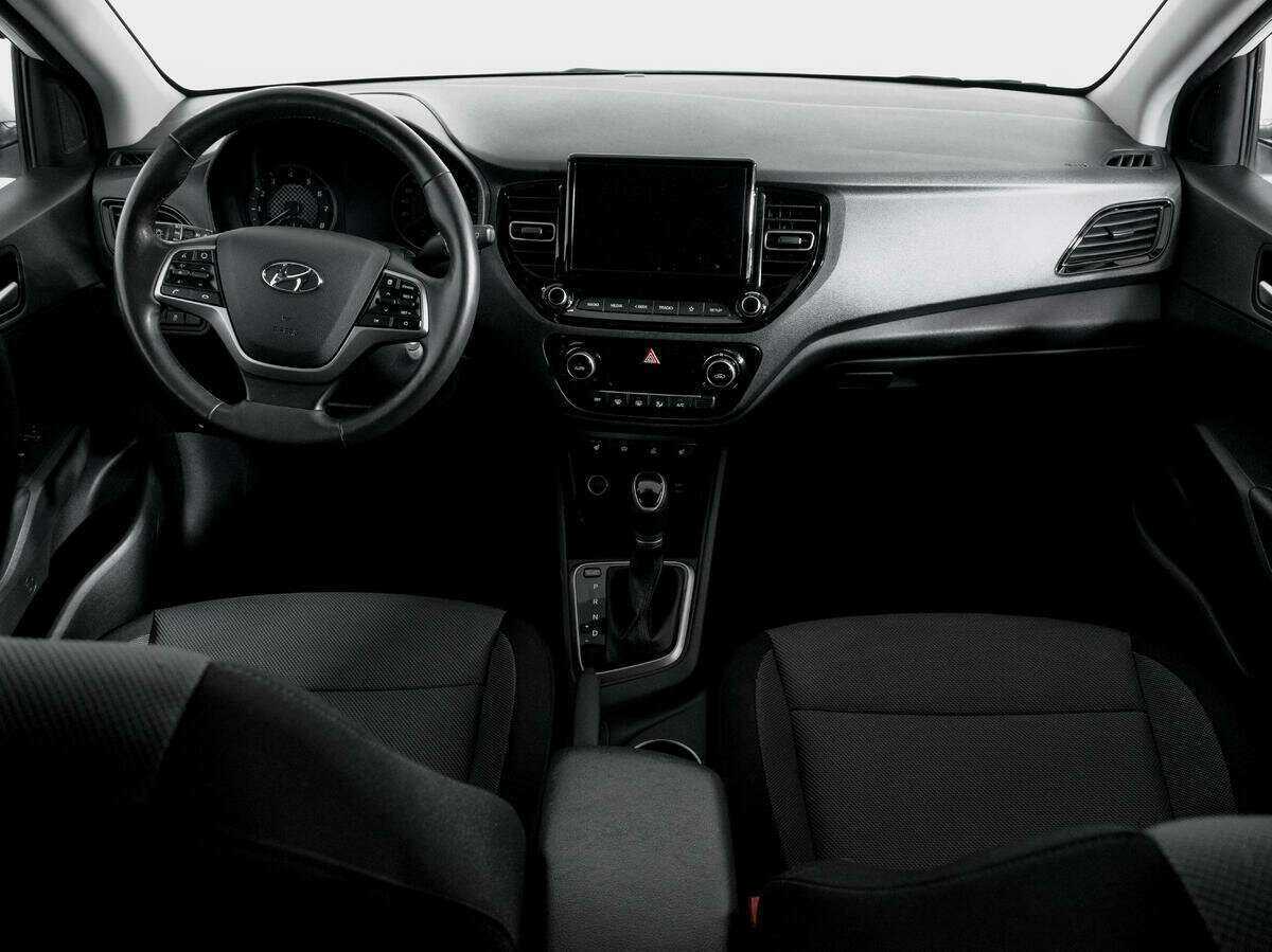 Hyundai Solaris б/у, 2021, Автоматическая. Фото: #11