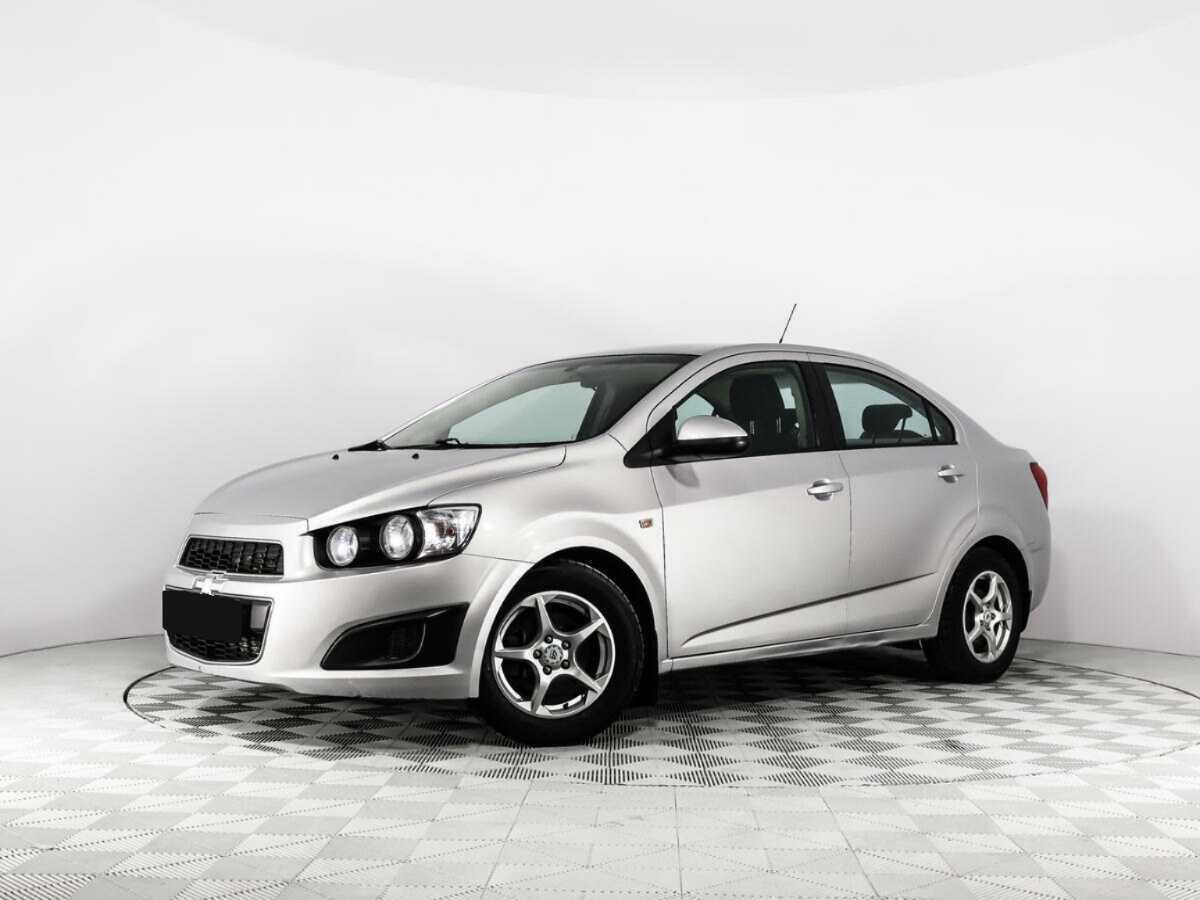 Chevrolet Aveo б/у, 2014, Механическая. Посмотреть фото