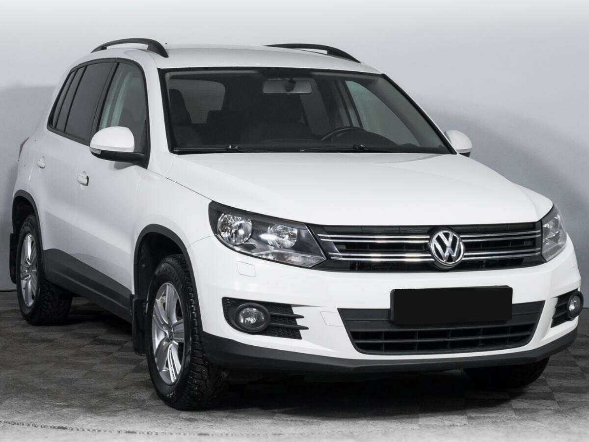 Volkswagen Tiguan б/у, 2012, Роботизированная. Фото: #2