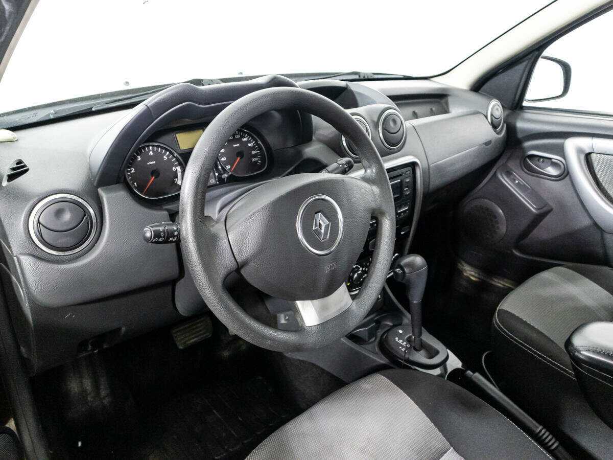 Renault Duster б/у, 2013, Автоматическая. Фото: #10