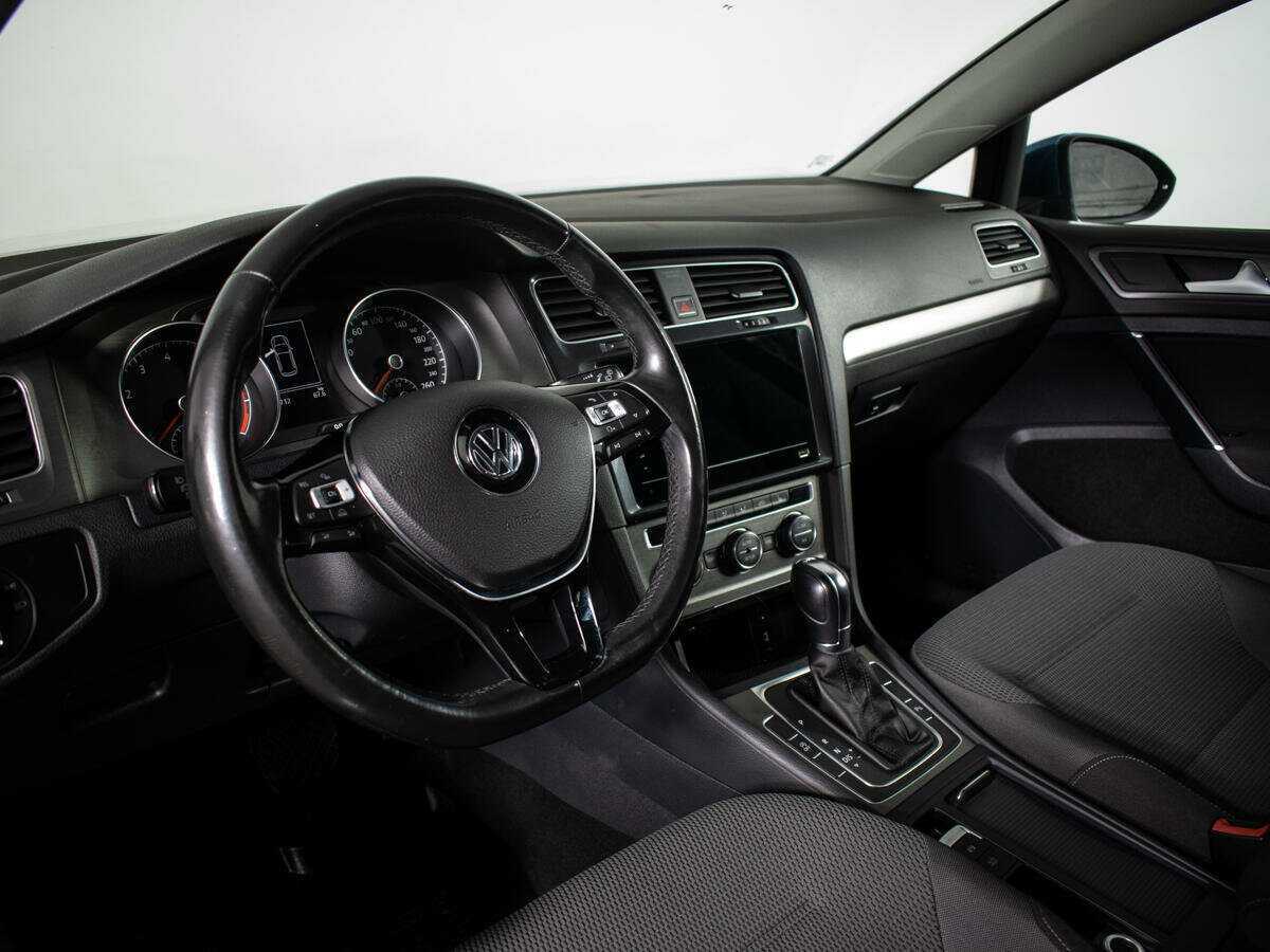 Volkswagen Golf б/у, 2012, Роботизированная. Фото: #12