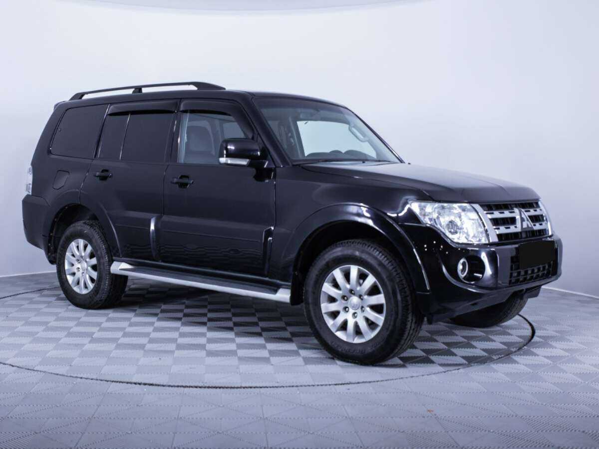 Mitsubishi Pajero б/у, 2012, Автоматическая. Фото: #2