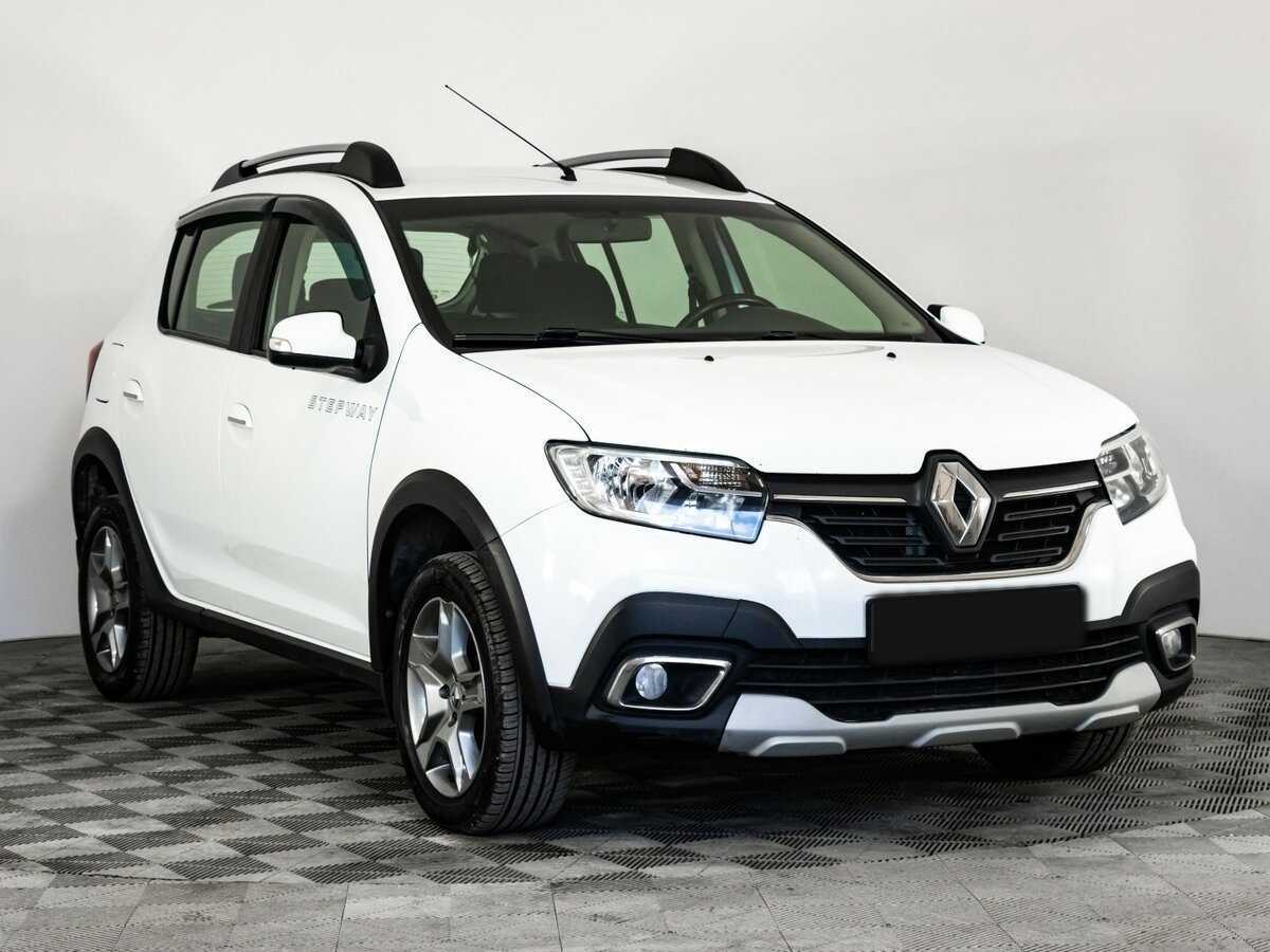 Renault Sandero б/у, 2018, Автоматическая. Фото: #2