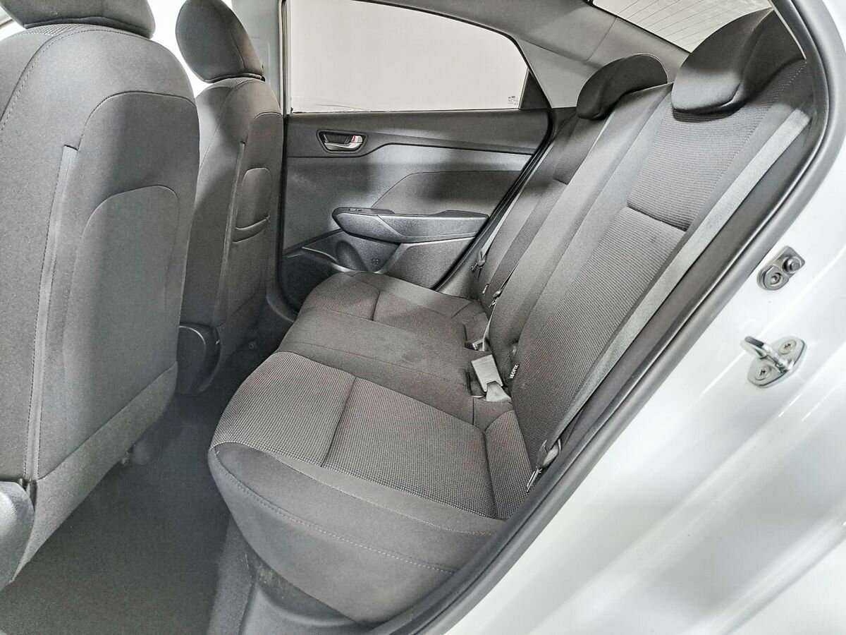 Hyundai Solaris б/у, 2019, Механическая. Фото: #8