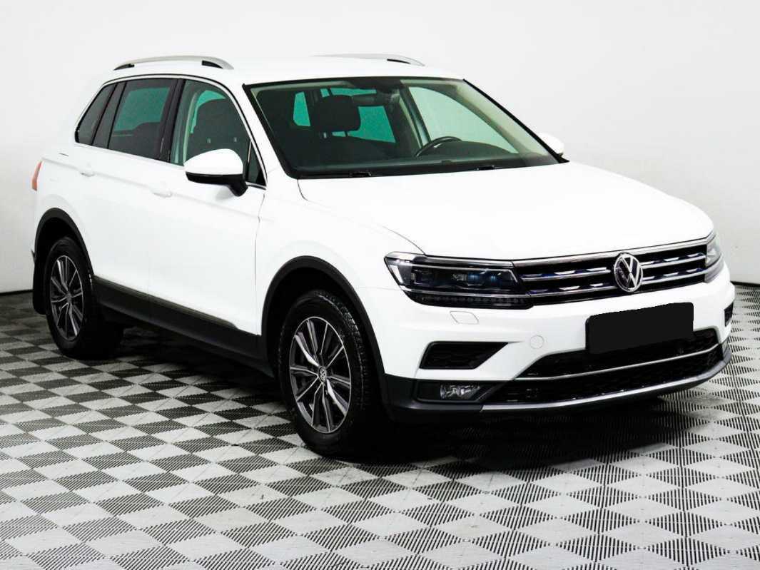 Volkswagen Tiguan б/у, 2017, Роботизированная. Фото: #2