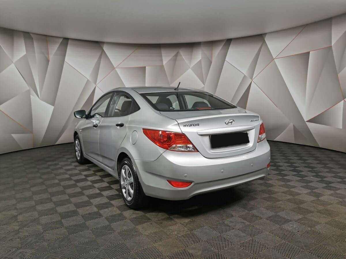 Hyundai Solaris б/у, 2014, Автоматическая. Фото: #3