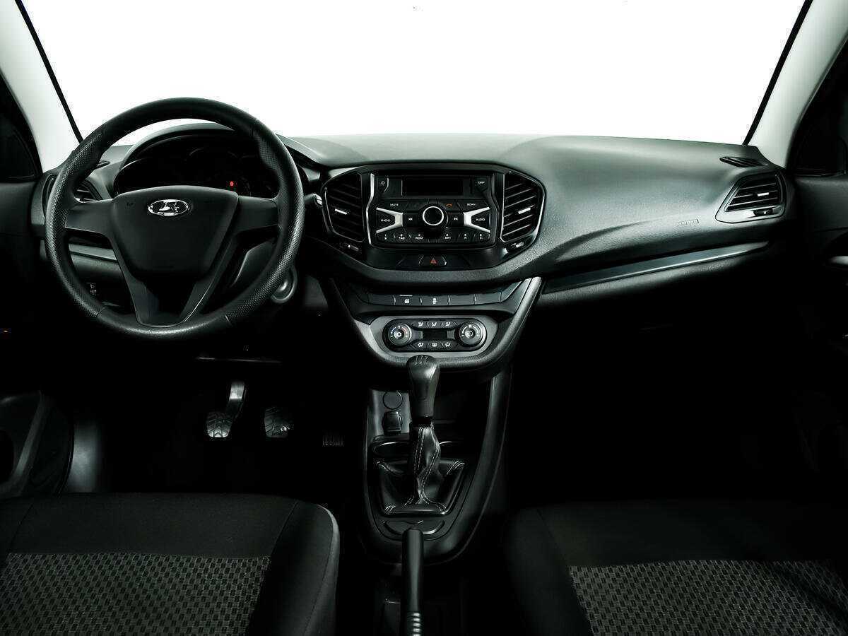 Lada (ВАЗ) Vesta б/у, 2021, Механическая. Фото: #10