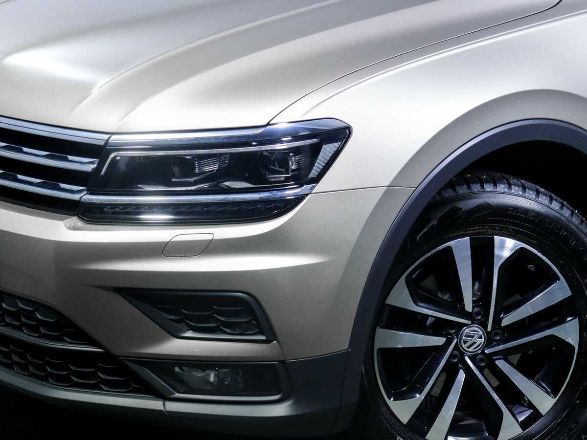 Volkswagen Tiguan б/у, 2020, Роботизированная. Фото: #12