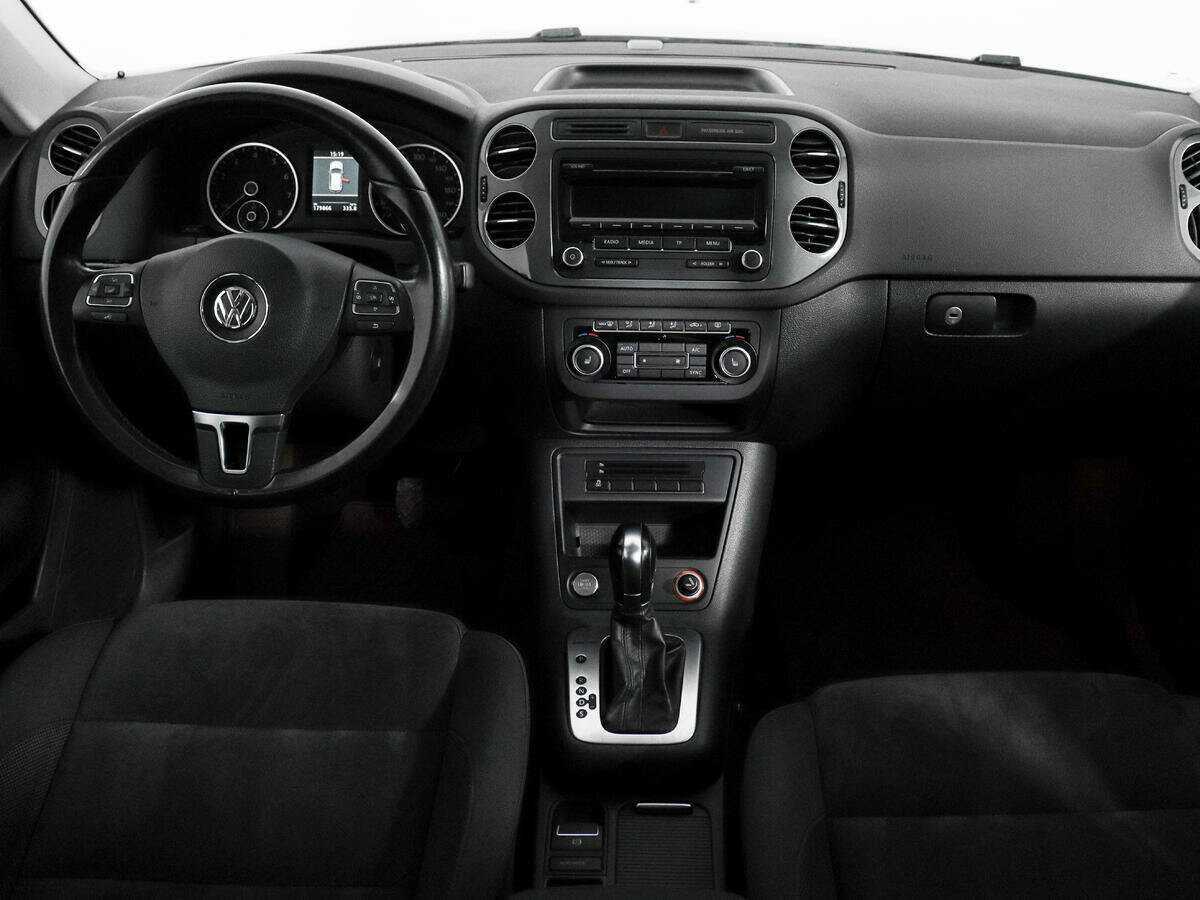 Volkswagen Tiguan б/у, 2013, Автоматическая. Фото: #10