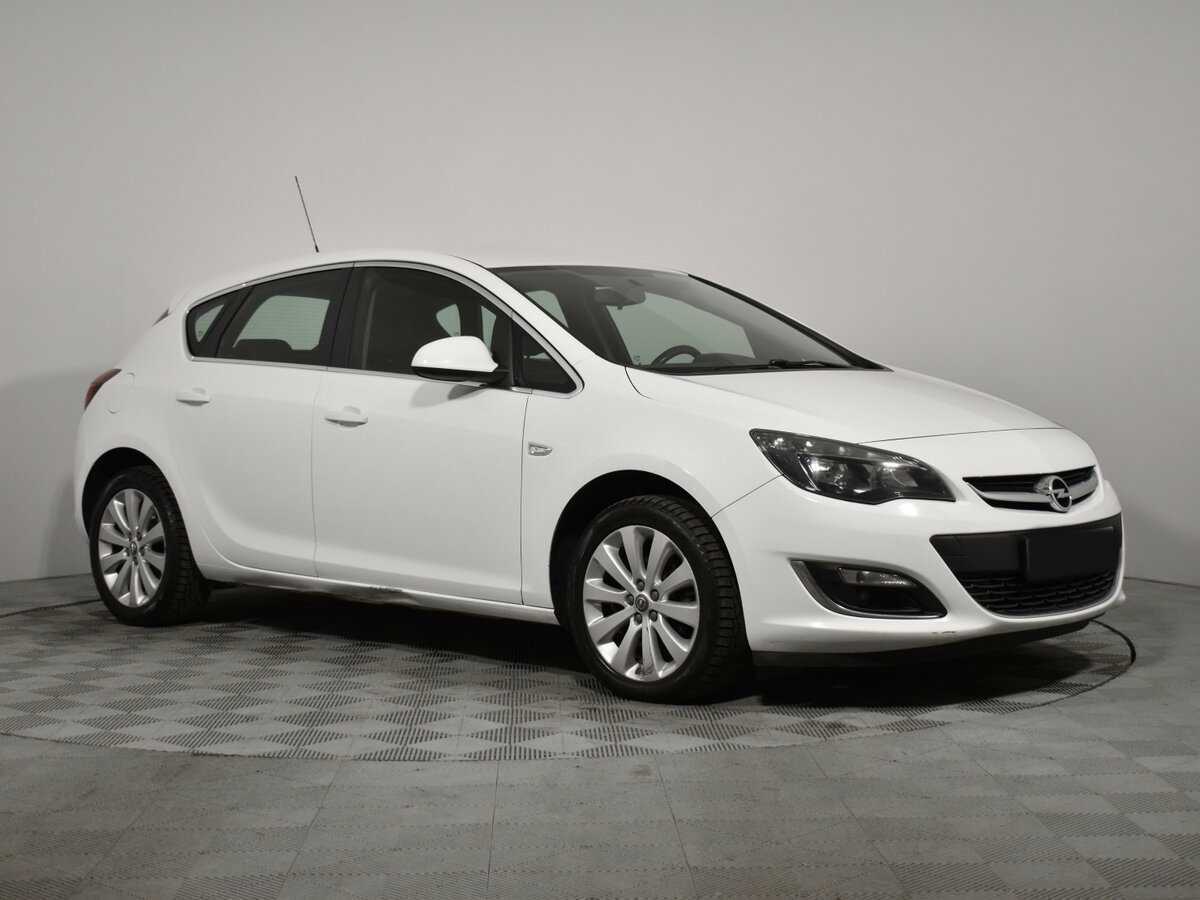 Opel Astra б/у, 2014, Автоматическая. Фото: #2