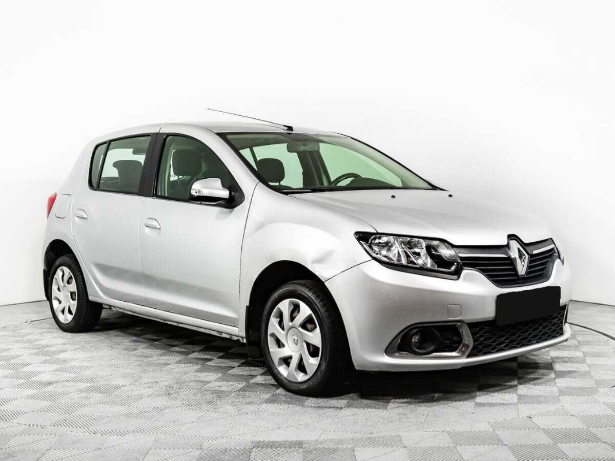 Renault Sandero б/у, 2015, Роботизированная. Фото: #2