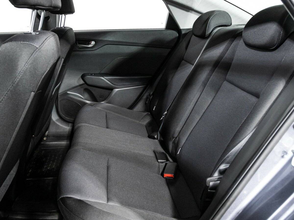 Hyundai Solaris б/у, 2017, Механическая. Фото: #9
