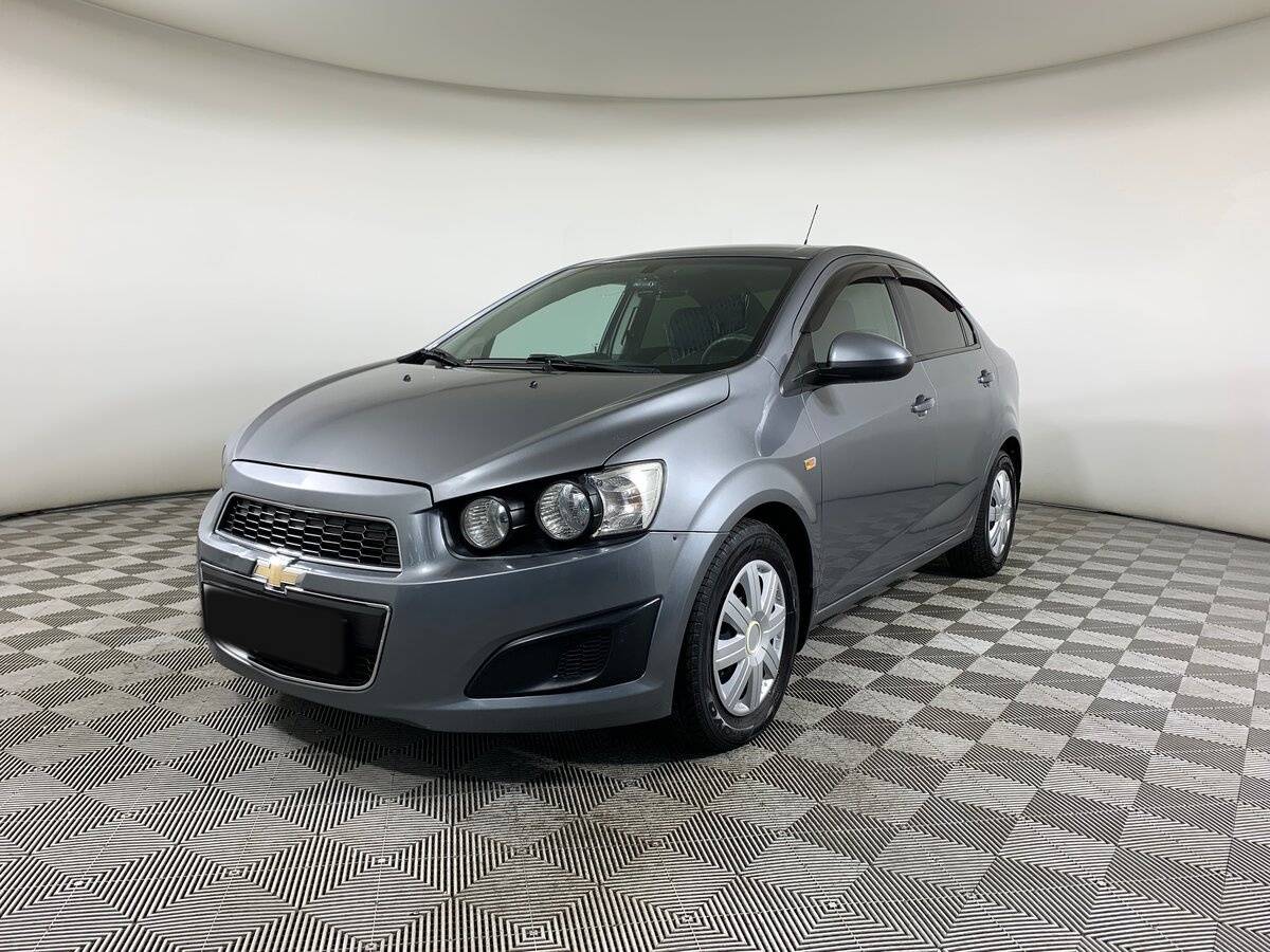Chevrolet Aveo б/у, 2014, Автоматическая. Фото: #0
