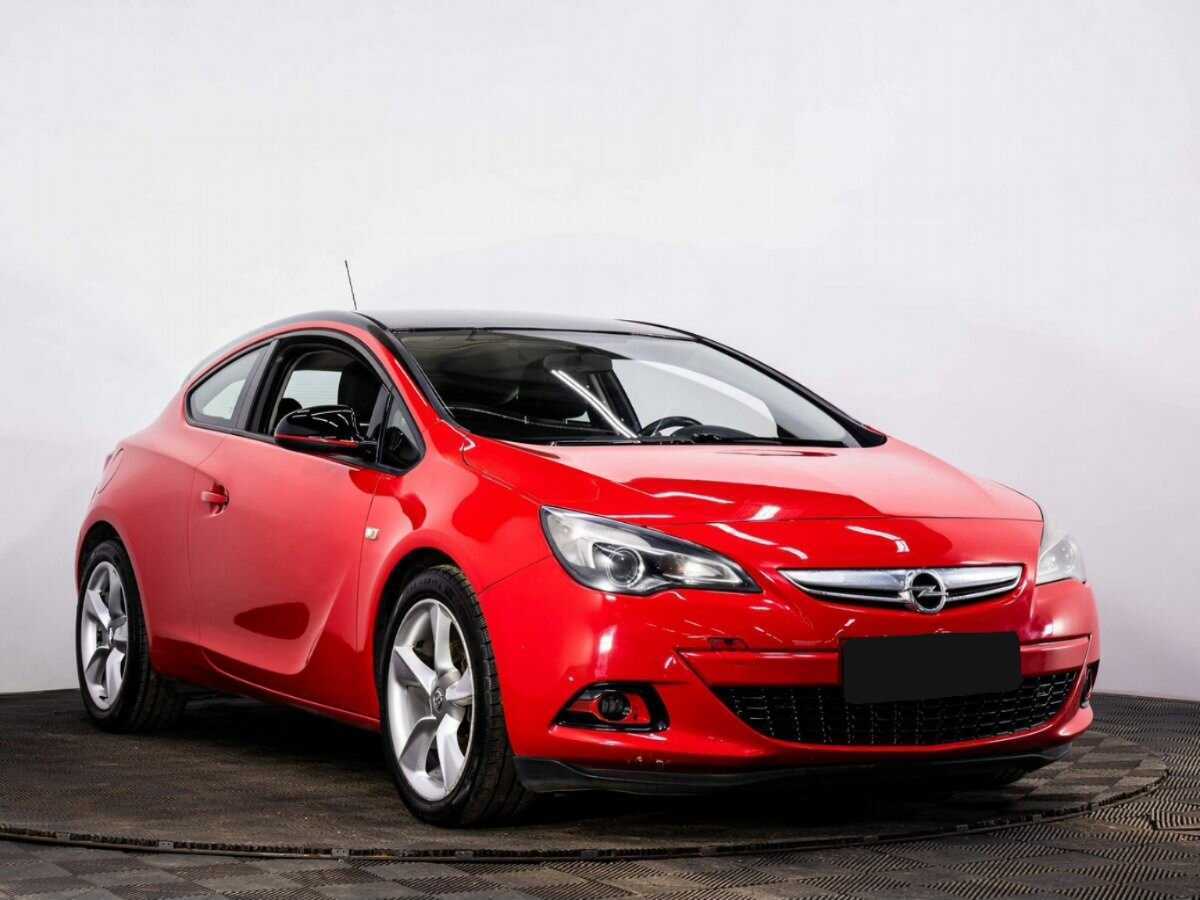 Opel Astra б/у, 2012, Механическая. Фото: #2