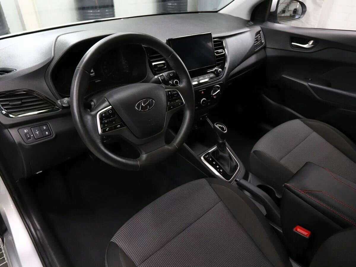 Hyundai Solaris б/у, 2021, Автоматическая. Фото: #8