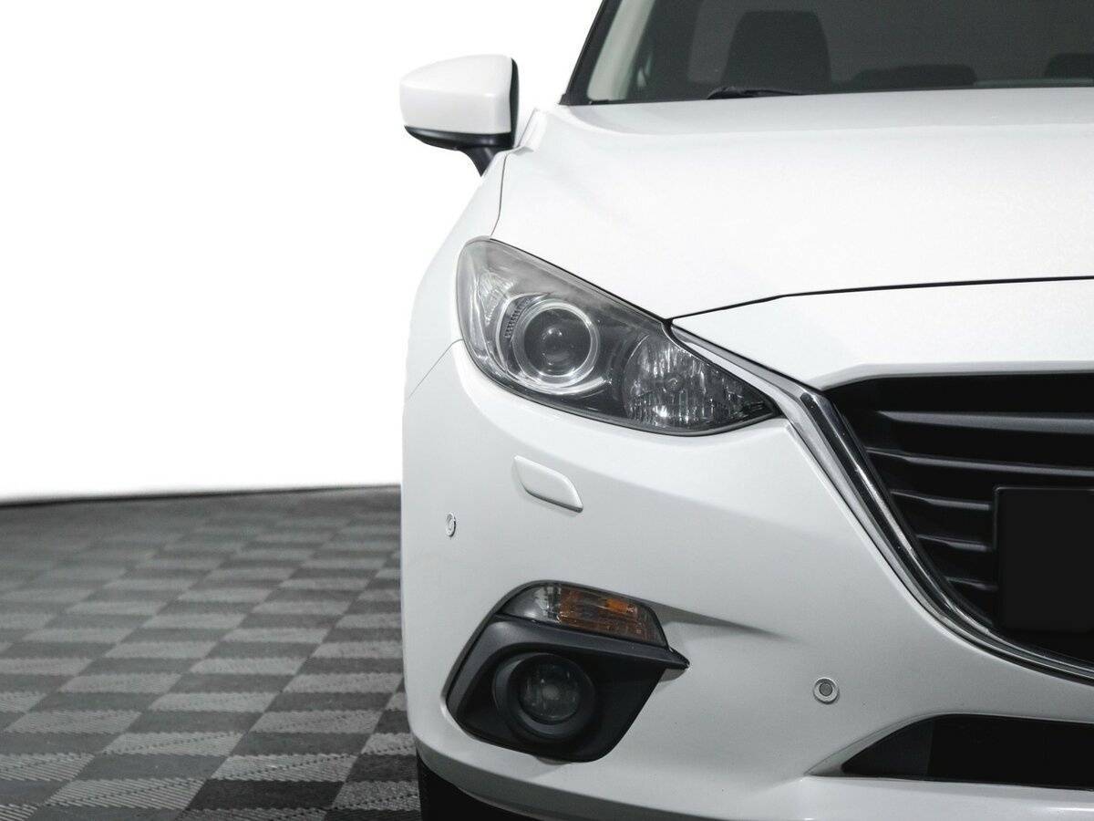 Mazda 3 б/у, 2016, Автоматическая. Фото: #17