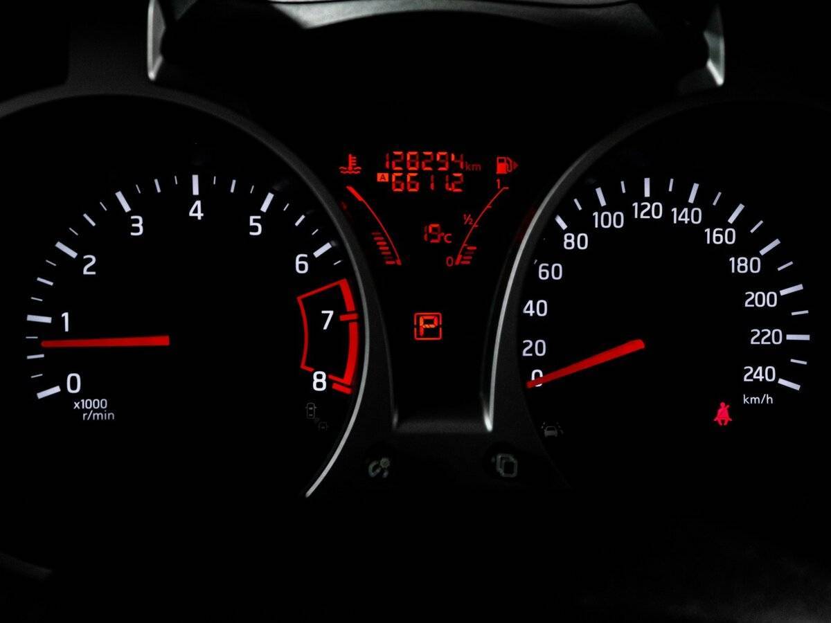 Nissan Juke б/у, 2014, Вариатор. Фото: #10