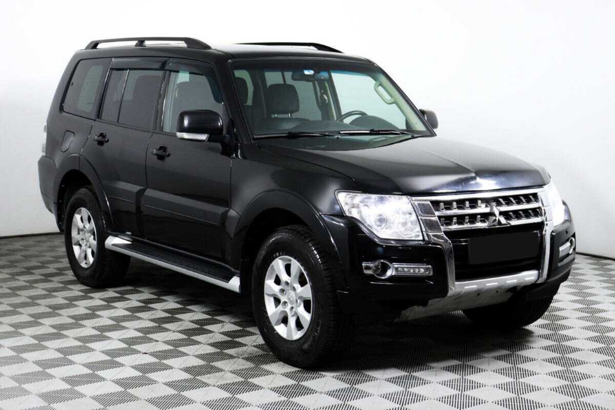Mitsubishi Pajero б/у, 2018, Автоматическая. Фото: #2