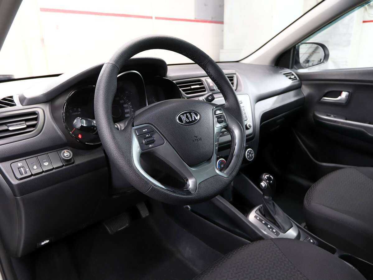 Kia Rio б/у, 2016, Автоматическая. Фото: #6