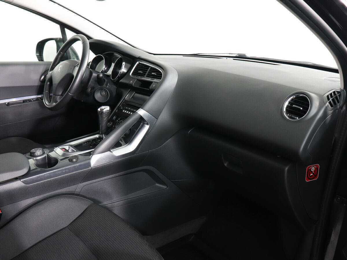 Peugeot 3008 б/у, 2016, Автоматическая. Фото: #10
