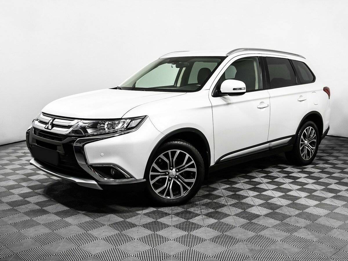 Mitsubishi Outlander б/у, 2017, Вариатор. Посмотреть фото