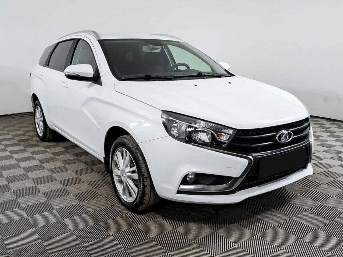 Lada (ВАЗ) Vesta б/у, 2018, Механическая. Фото: #2