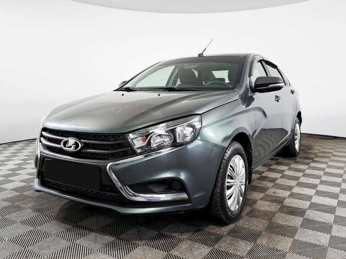 Lada (ВАЗ) Vesta б/у, 2017, Механическая. Фото: #0