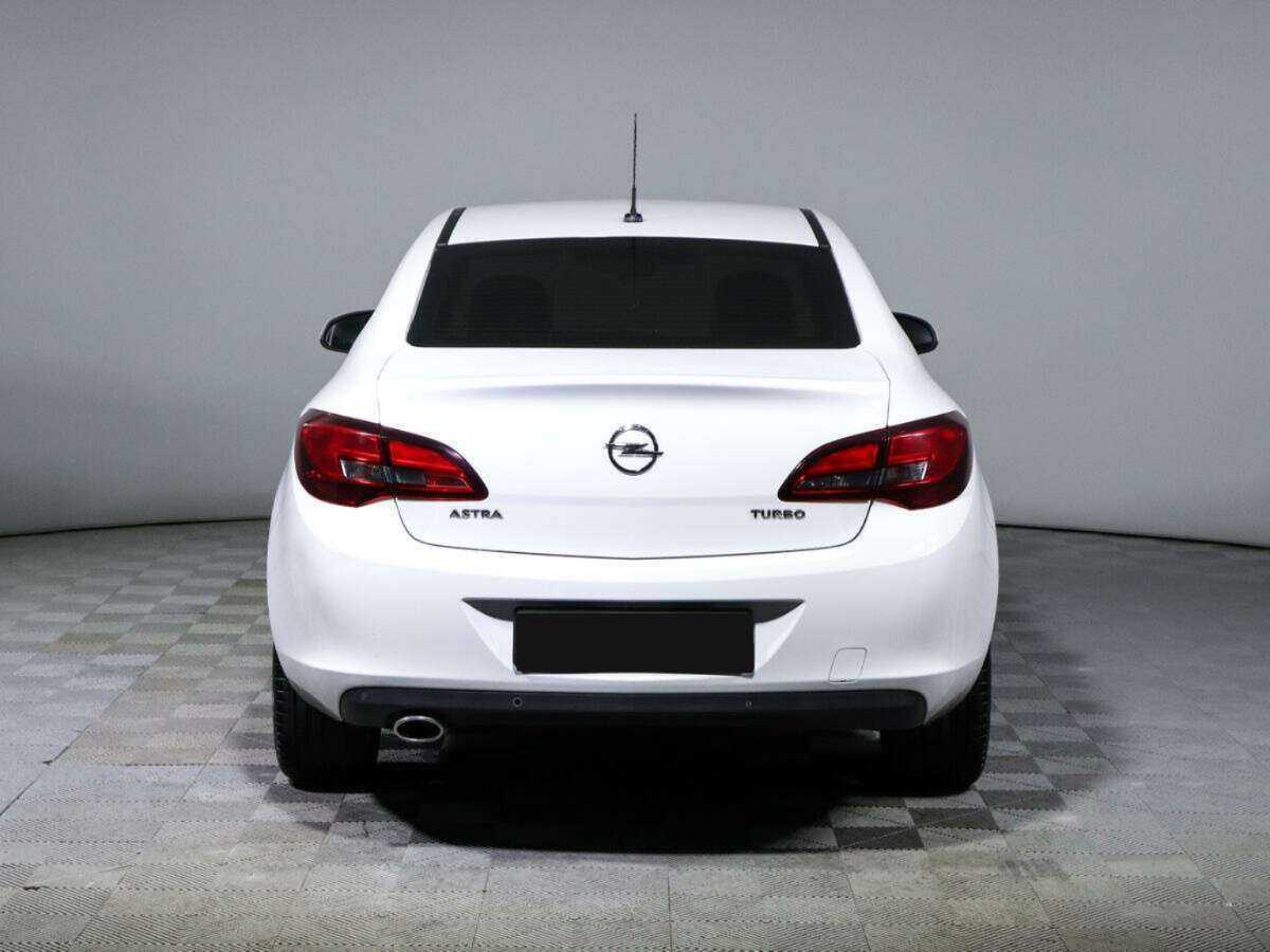 Opel Astra б/у, 2013, Автоматическая. Фото: #5