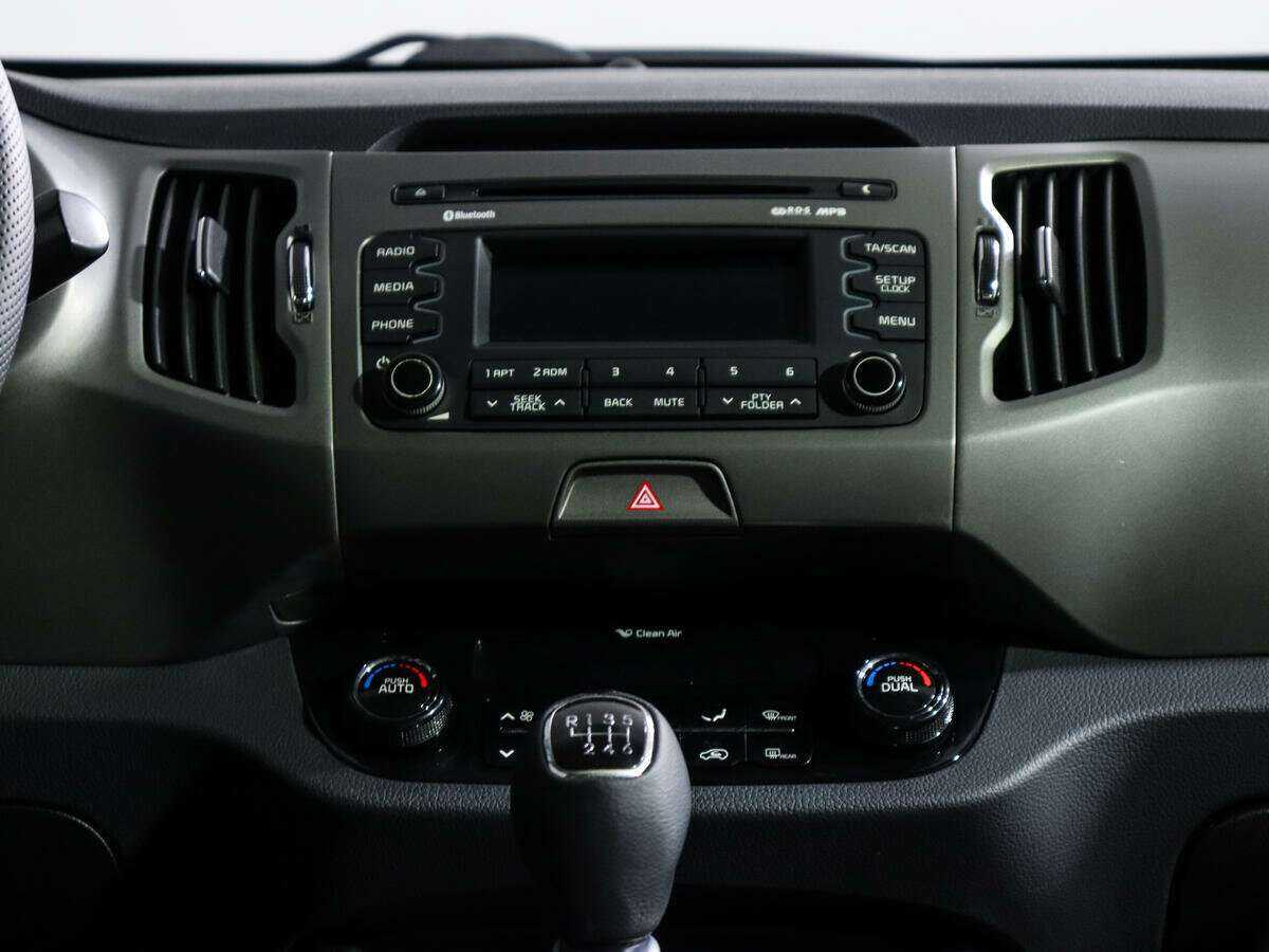 Kia Sportage б/у, 2014, Механическая. Фото: #11