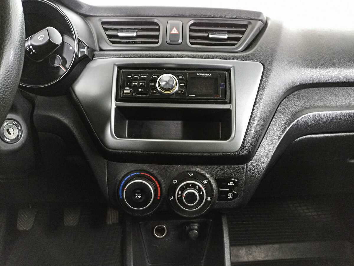 Kia Rio б/у, 2014, Механическая. Фото: #12