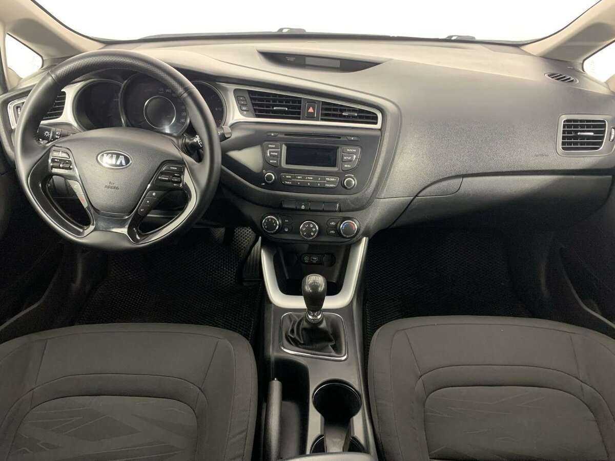 Kia Ceed б/у, 2017, Механическая. Фото: #6