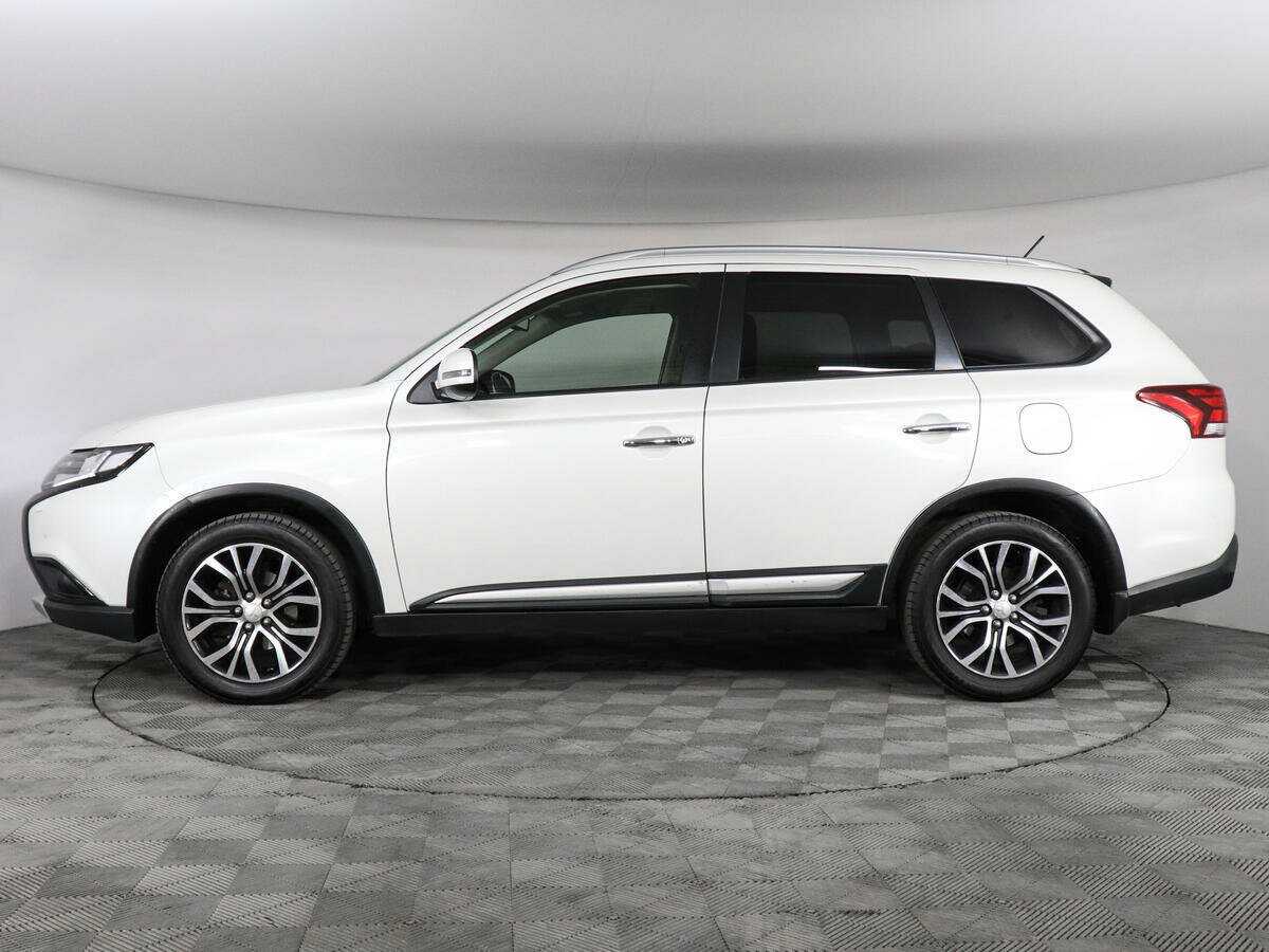 Mitsubishi Outlander б/у, 2016, Вариатор. Фото: #7