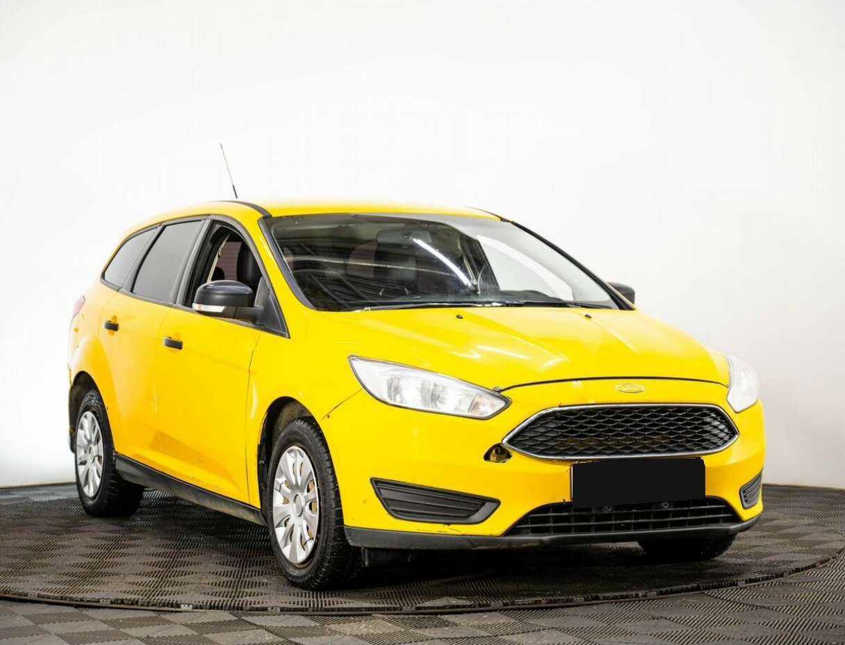 Ford Focus б/у, 2016, Механическая. Фото: #2