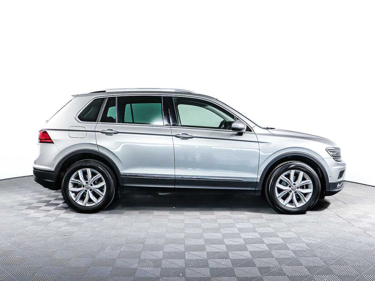 Volkswagen Tiguan б/у, 2018, Роботизированная. Фото: #3