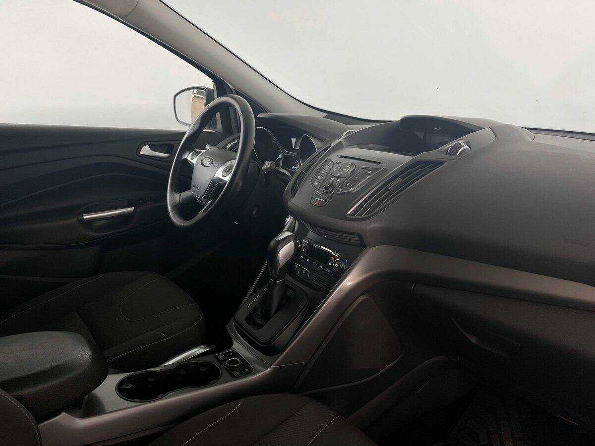 Ford Kuga б/у, 2016, Автоматическая. Фото: #8