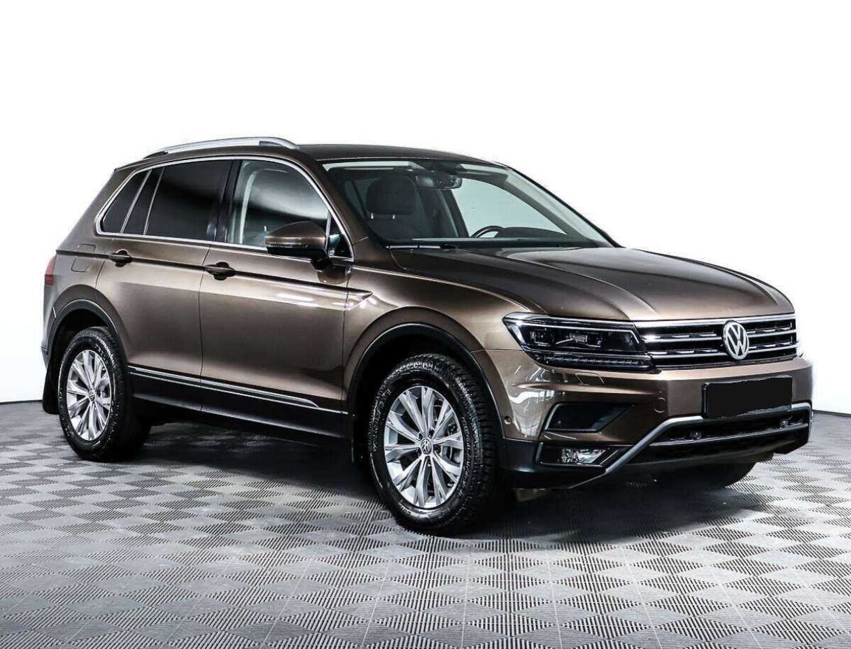 Volkswagen Tiguan б/у, 2018, Роботизированная. Фото: #2
