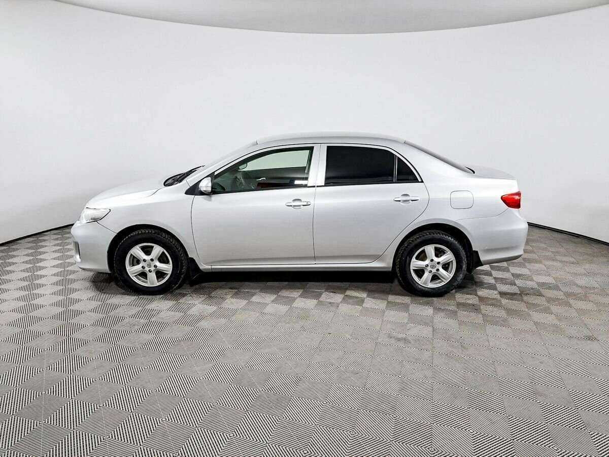 Toyota Corolla б/у, 2012, Механическая. Фото: #6