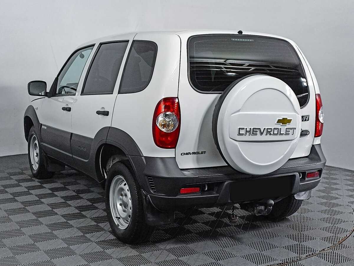 Chevrolet Niva б/у, 2016, Механическая. Фото: #5