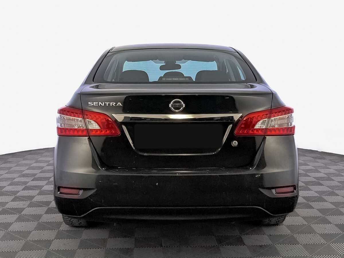Nissan Sentra б/у, 2014, Механическая. Фото: #5