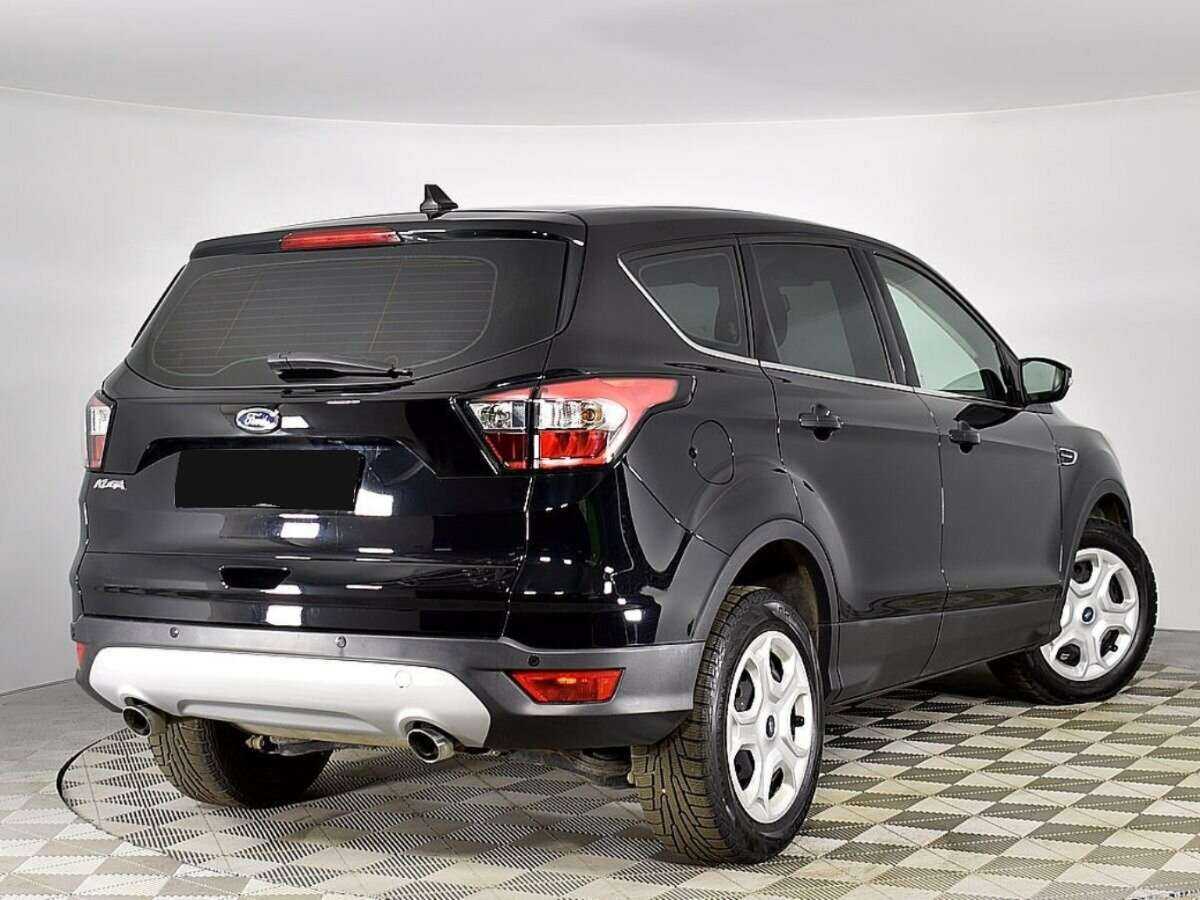 Ford Kuga б/у, 2017, Автоматическая. Фото: #1