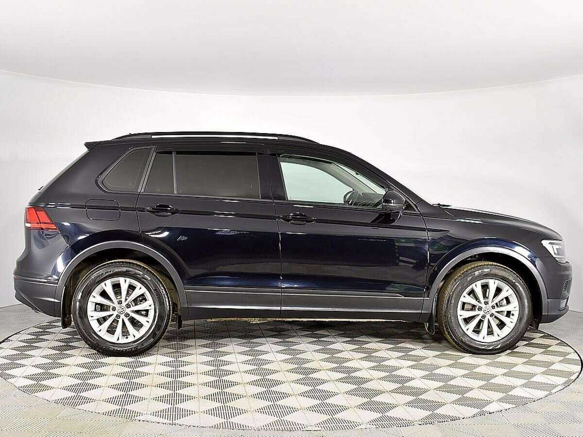 Volkswagen Tiguan б/у, 2020, Механическая. Фото: #2