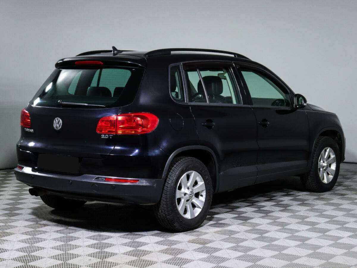 Volkswagen Tiguan б/у, 2012, Автоматическая. Фото: #2