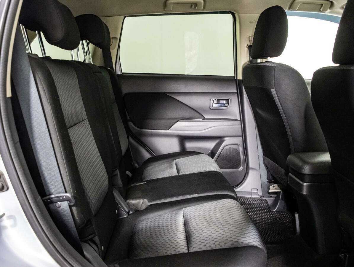 Mitsubishi Outlander б/у, 2012, Вариатор. Фото: #11