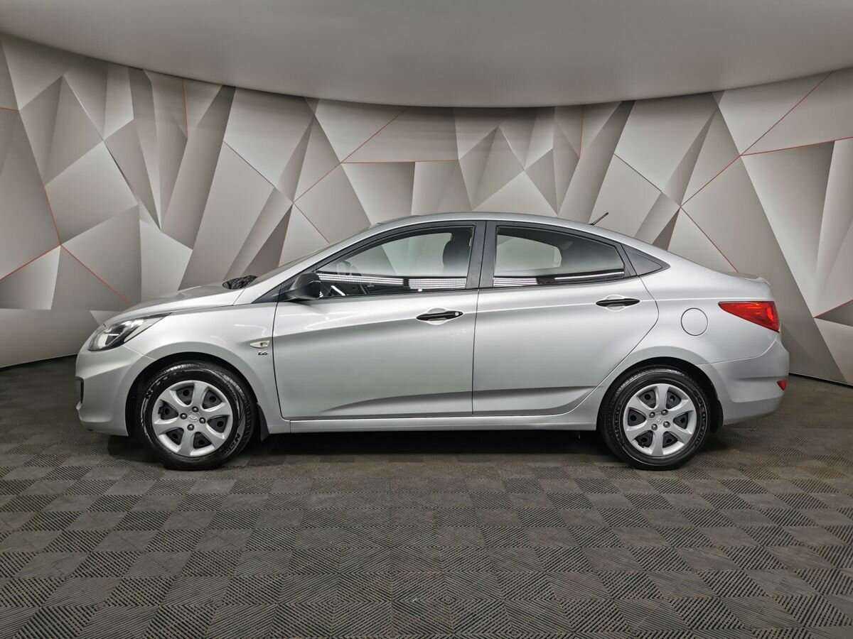 Hyundai Solaris б/у, 2014, Автоматическая. Фото: #4