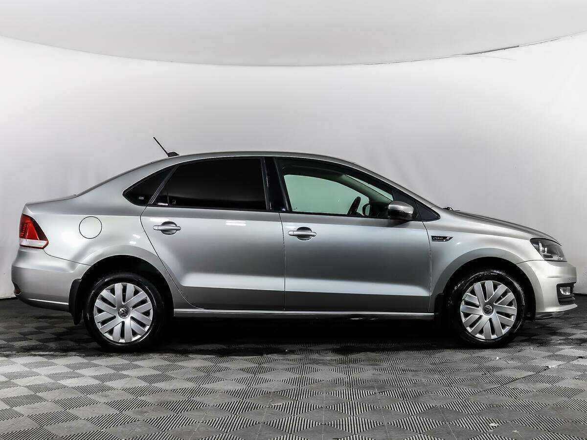Volkswagen Polo б/у, 2018, Механическая. Фото: #3